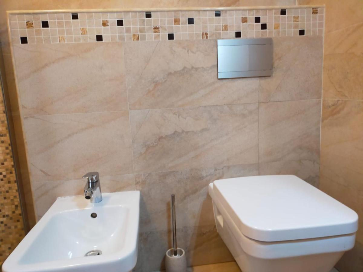 Appartement Hunyadi Luxury Dna Stanca 1 à Sibiu Extérieur photo