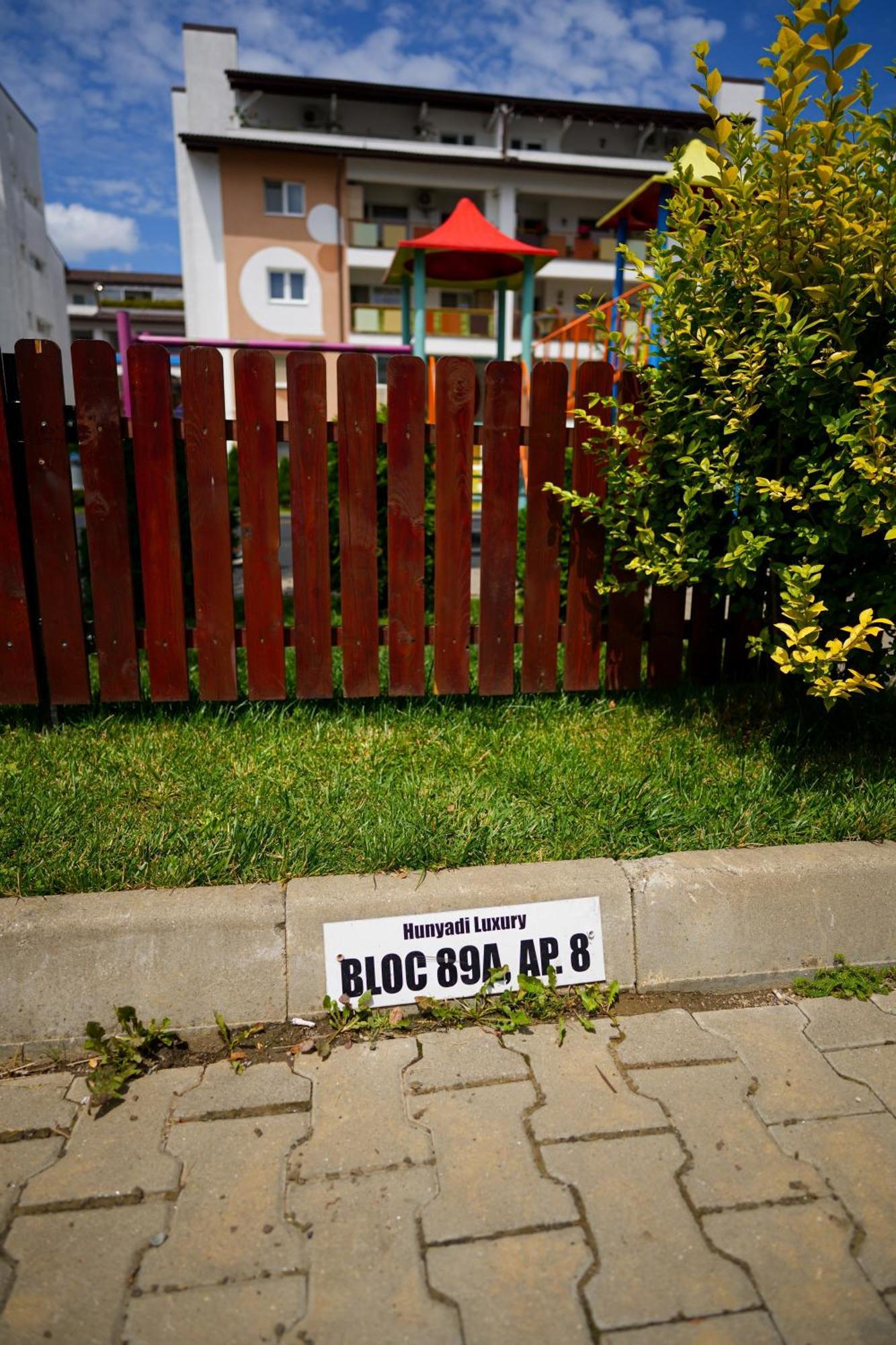Appartement Hunyadi Luxury Dna Stanca 1 à Sibiu Extérieur photo